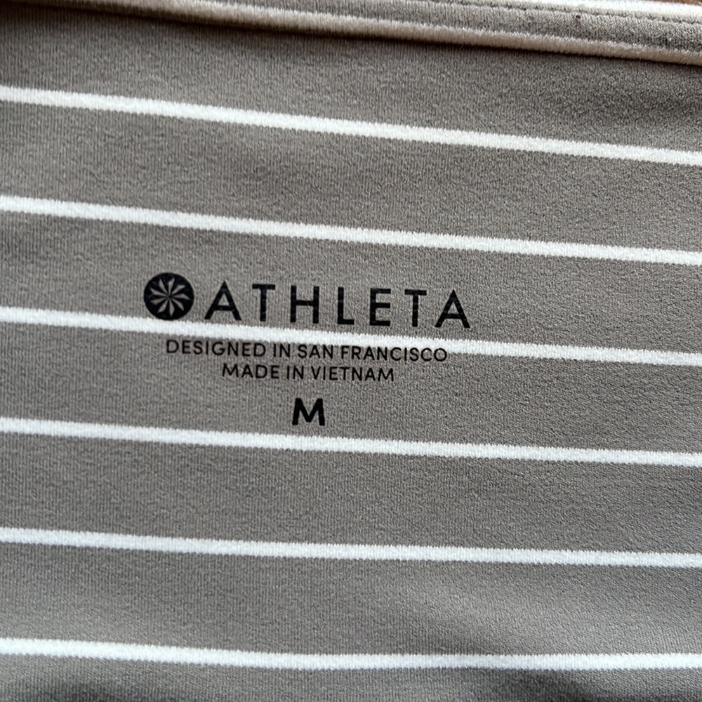 Athleta Leggings - Size Medium - Picture 5 of 10